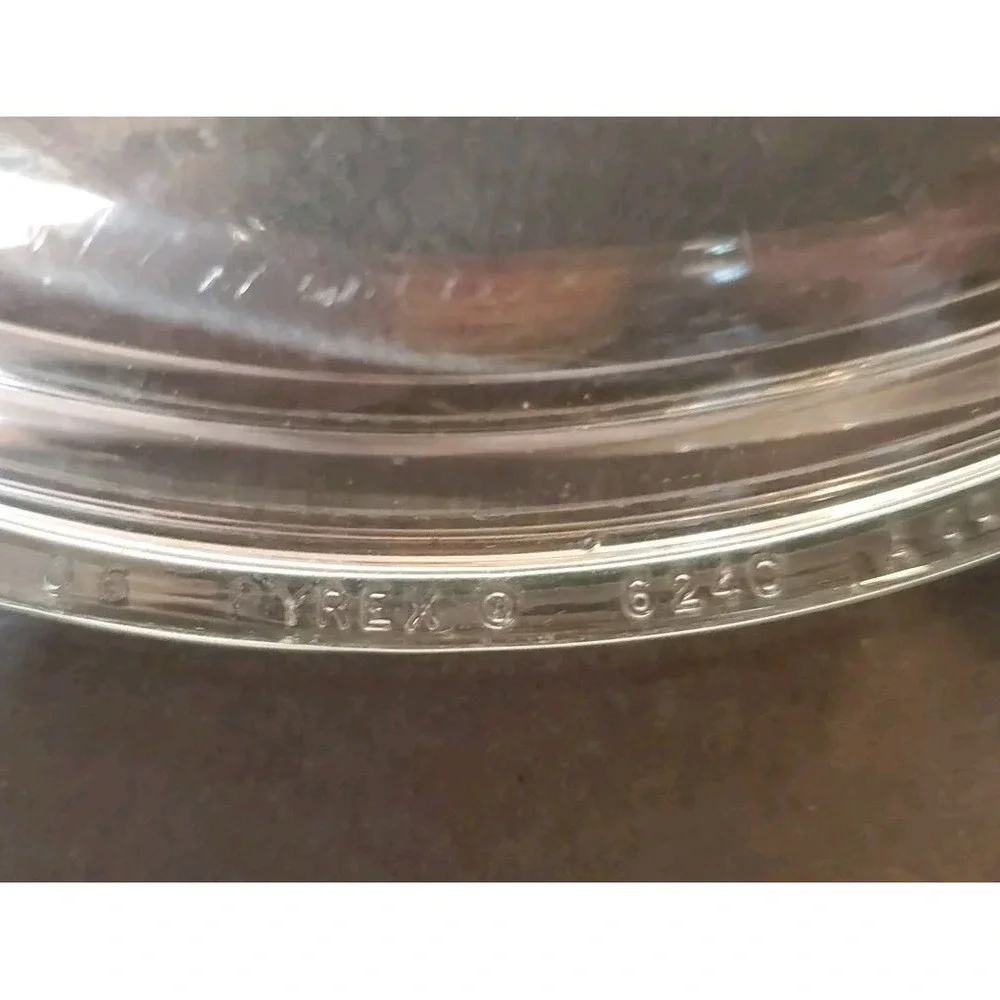 Vintage Pyrex 624 C Clear Glass Replacement‎ Casserole Lid 8.5 Inch Round 024
